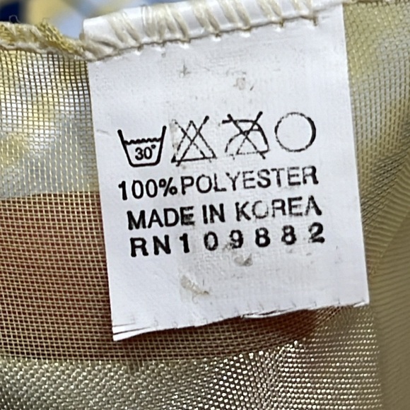 Vintage yellow white silky Big square scarf zig zag 70s print Mod, retro 39x39” - Picture 8 of 11